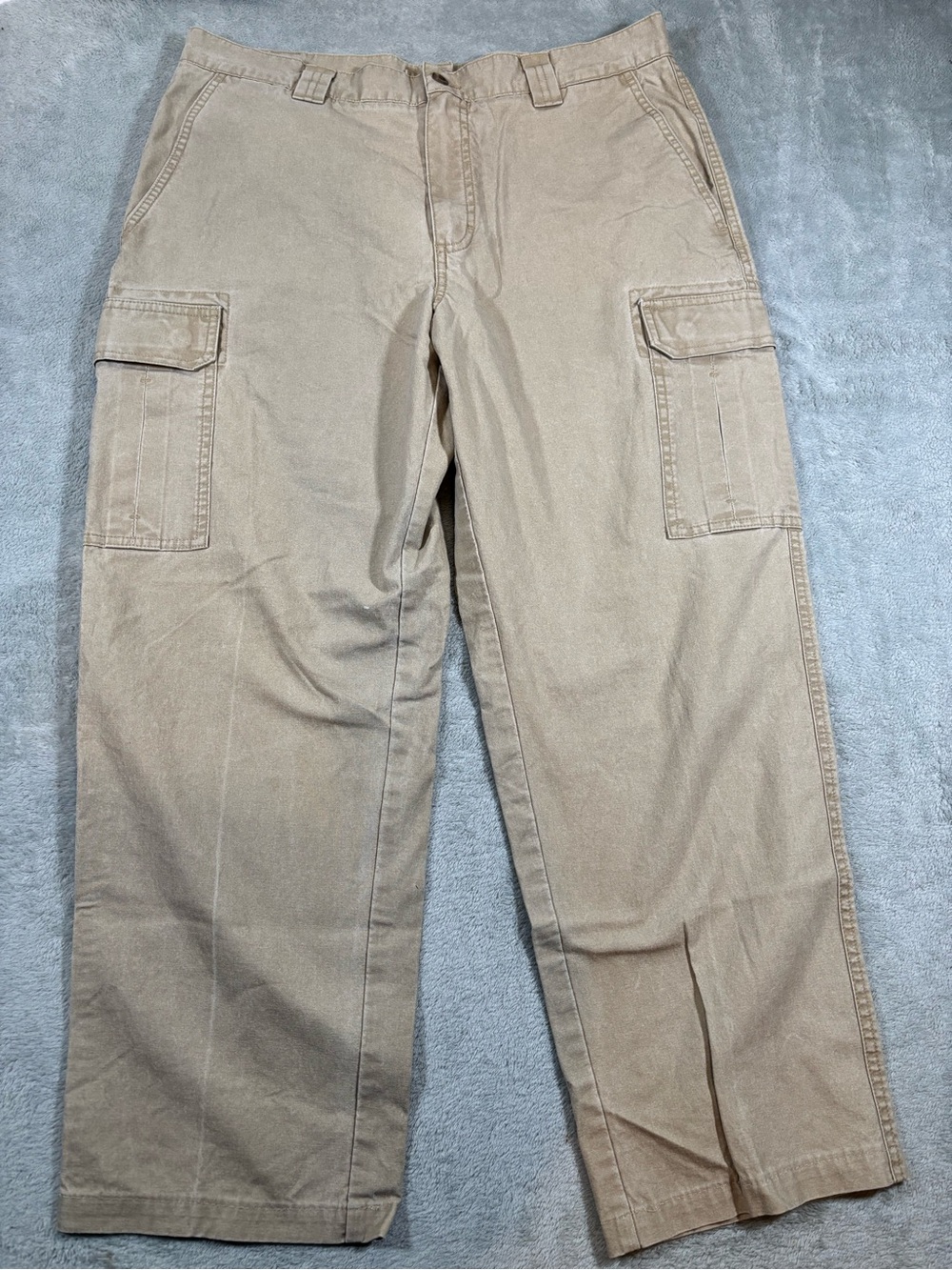 L.L. Bean Men's Classic Fit Cargo Pants Khaki Size 33x26 (Hemmed from 33x29)
